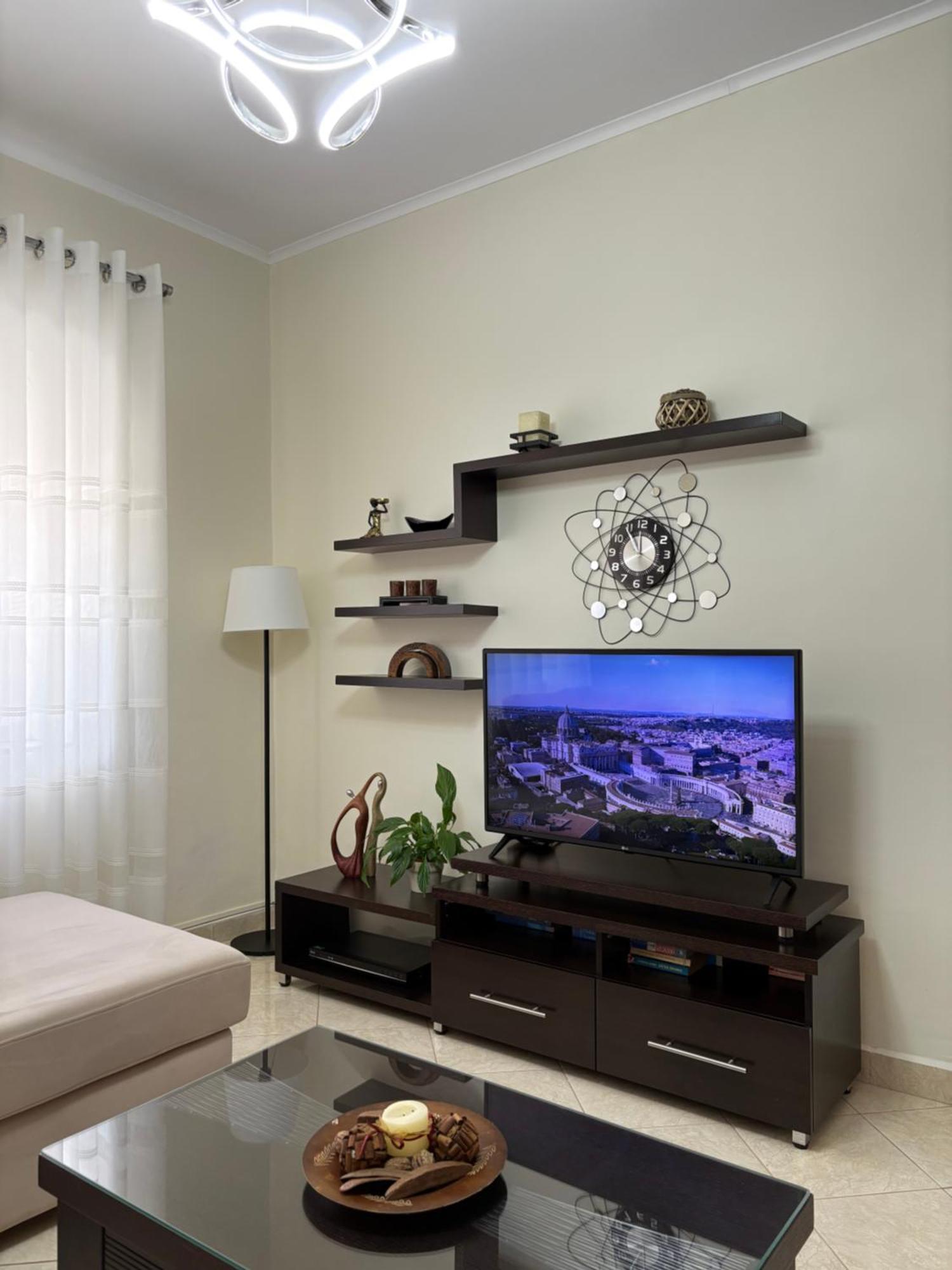 Sofia'S Modern Apartment Gjirokastër Extérieur photo